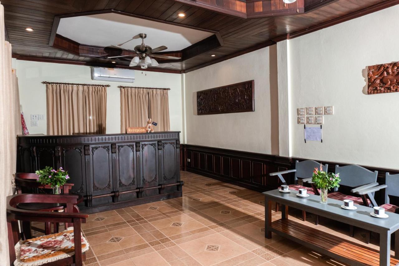 Y Not Lao Villa Luang Prabang Esterno foto