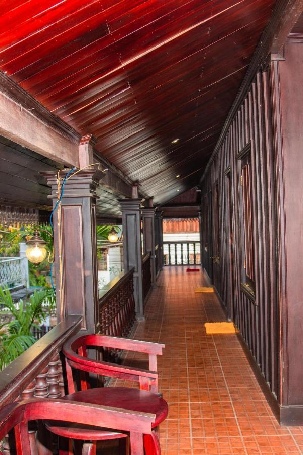 Y Not Lao Villa Luang Prabang Esterno foto