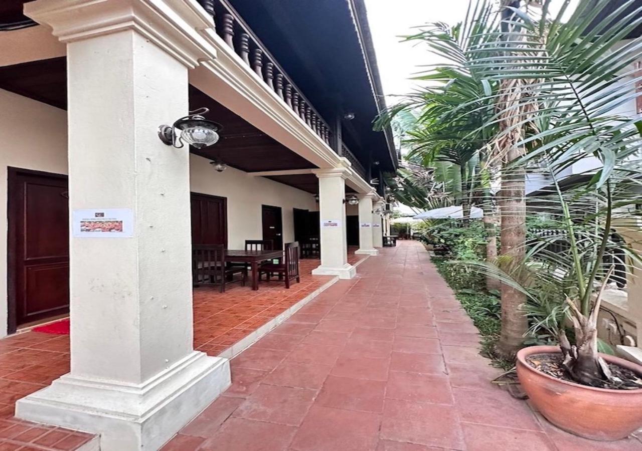 Y Not Lao Villa Luang Prabang Esterno foto