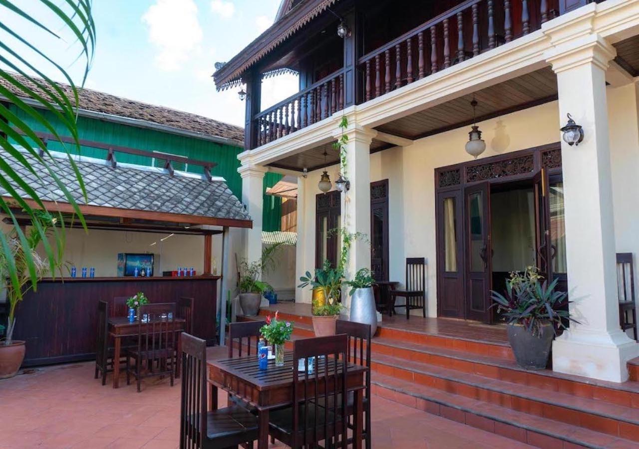 Y Not Lao Villa Luang Prabang Esterno foto